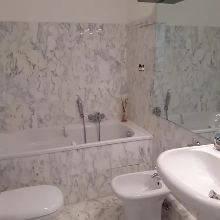 Vue Aux Portes De Monaco 34 Daire *